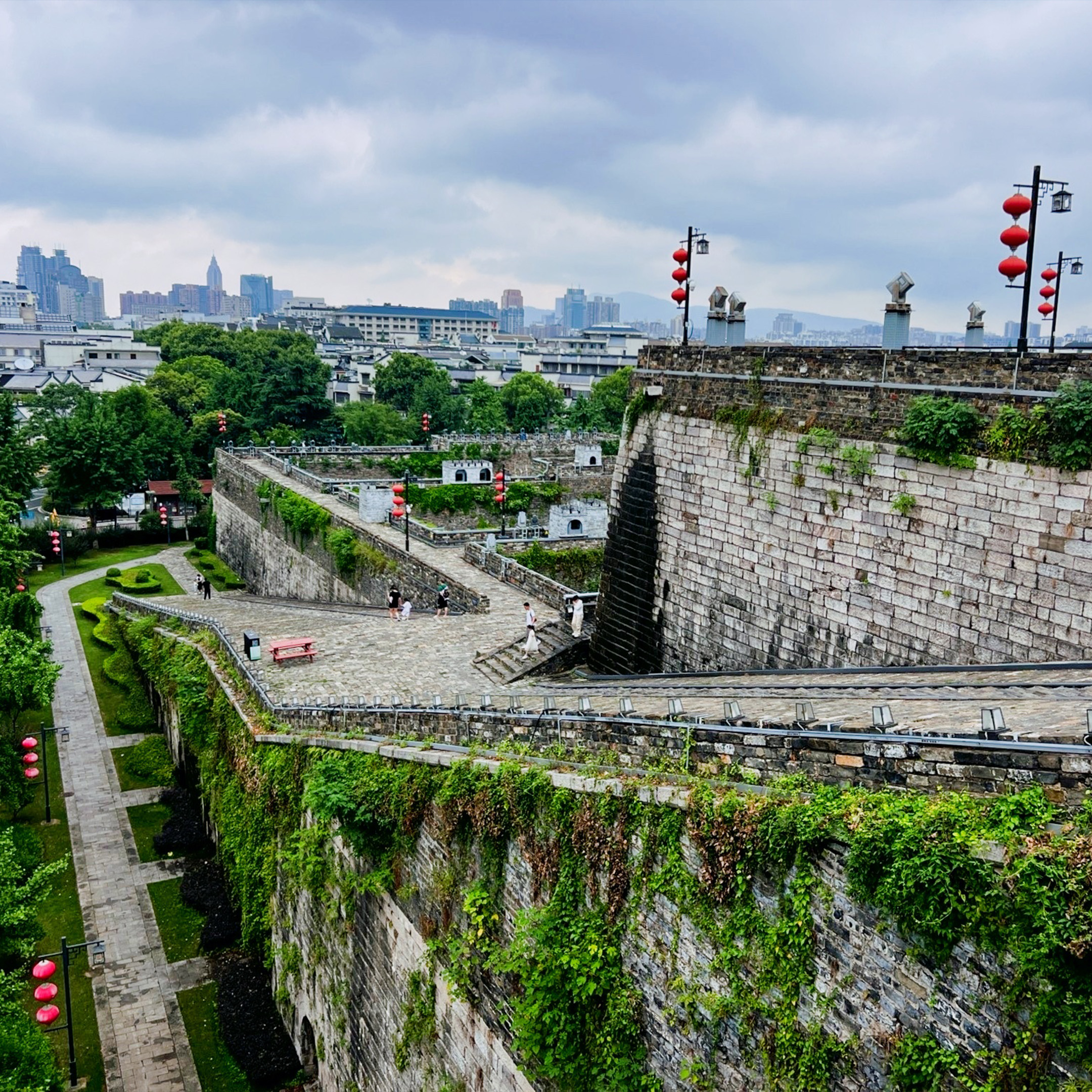 Zhonghua Gate